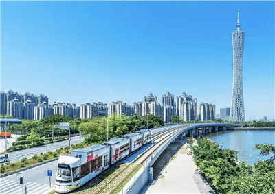 打造完美商务形象，提供全方位专业服务